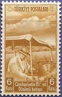 6 k — Kemal Atatürk in Tractor (Scott TR 807 / Michel TR 1031)